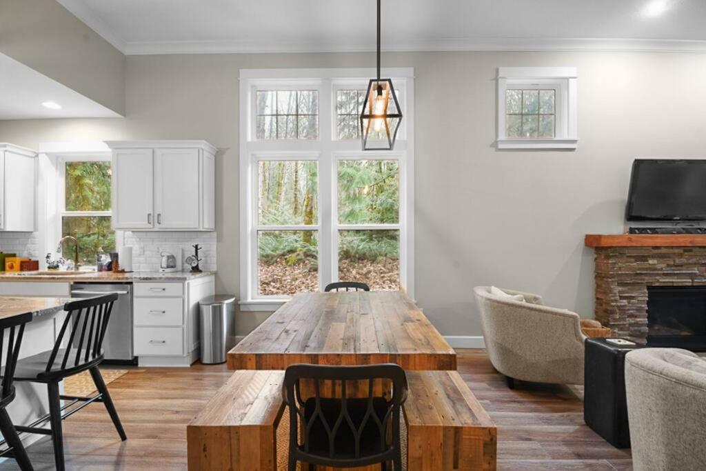 Modern Retreat In Mt Hood Oregon Resort Welches 外观 照片
